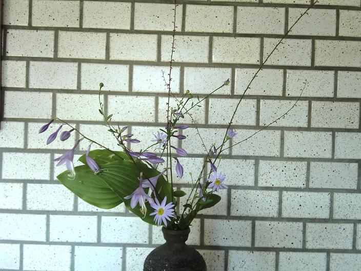 gibousi-yomena-mizuhikisou.jpg